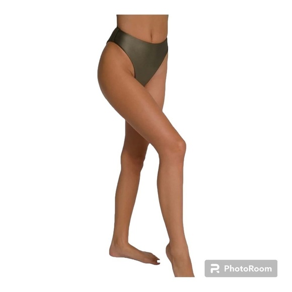 Good American Women’s Good Waist Reversible High Shine Cheeky Bikini Swim Bottom - Picture 4 of 15